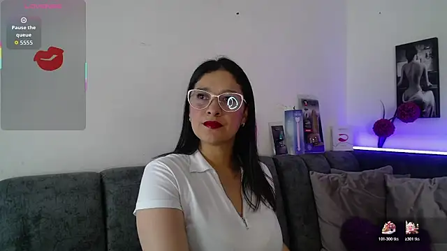 Alana steel 1 online show from 02/17/26, 07:33