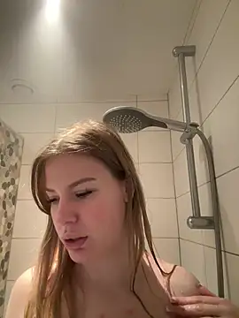 Chloemillerrxx online show from 01/15/26, 03:15