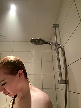 Chloemillerrxx online show from 11/23/25, 01:32