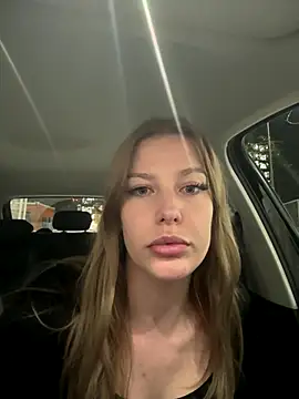 Chloemillerrxx online show from 11/21/25, 08:30