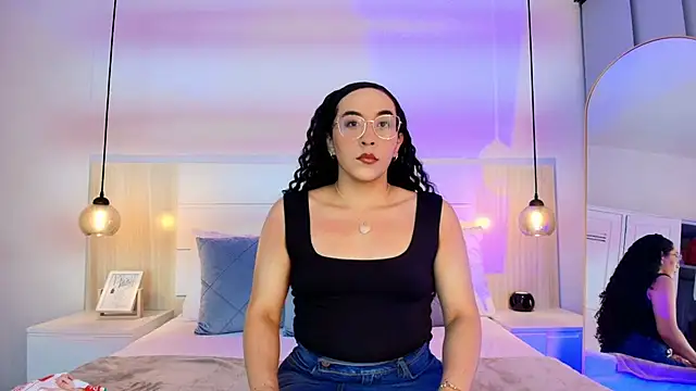 alehia cute online show from 11/18/25, 10:13