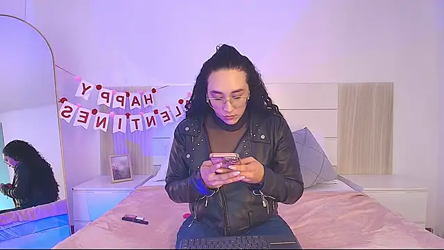 alehia cute online show from 02/17/26, 09:23