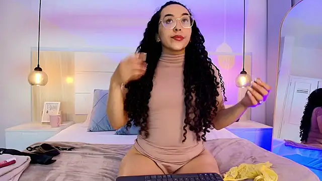 alehia cute online show from 11/14/25, 10:35