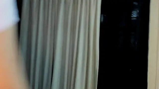 Snapshot of HaileyDuke chatting on 09/30/25, 12:22 HaileyDuke online show from 09/30/25, 12:22