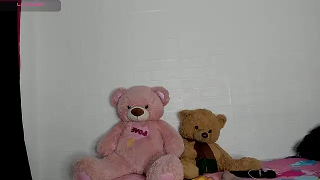 HaileyDuke online show from 04/08/26, 12:01