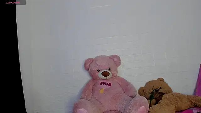 HaileyDuke online show from 05/02/26, 08:36