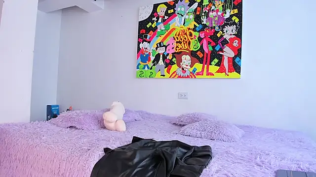 HaileyDuke online show from 11/17/25, 02:54