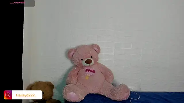 HaileyDuke online show from 06/02/26, 01:27
