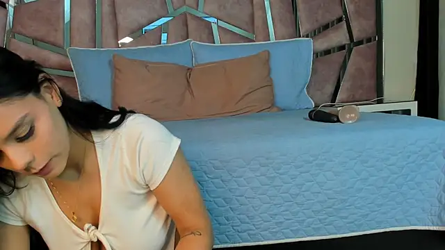 Snapshot of HaileyDuke chatting on 09/11/25, 11:32 HaileyDuke online show from 09/11/25, 11:32