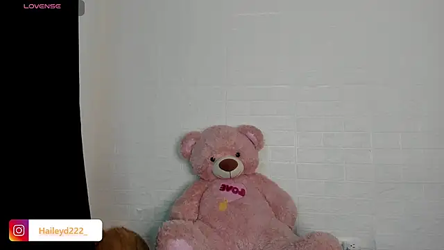 HaileyDuke online show from 05/27/26, 12:53