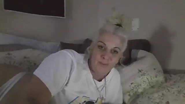 StacysMomXOXO online show from 01/09/26, 05:47