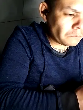 fboycdjuaez online show from 10/21/25, 04:06