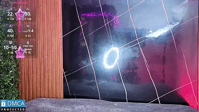 leidy morales  online show from 11/25/25, 11:10