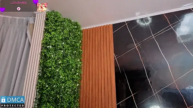 Snapshot of leidy_morales_ chatting on 02/24/26, 11:00 leidy morales online show from 02/24/26, 11:00