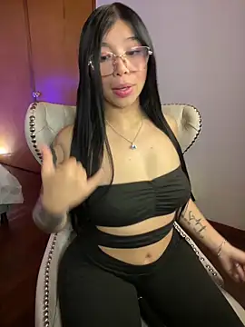 Maddy Piink online show from 09/30/25, 09:43