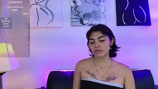 Zoe wang online show from 09/27/25, 03:12