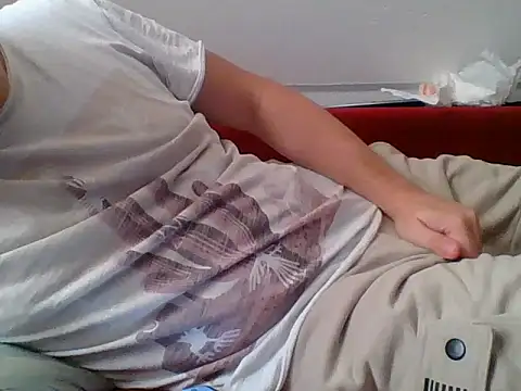 Snapshot of Liznat01 chatting on 09/09/25, 04:38 Liznat01 online show from 09/09/25, 04:38