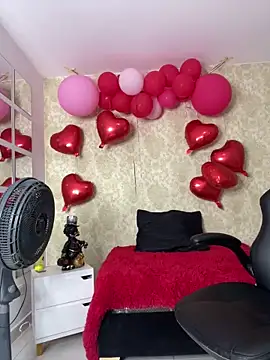 Snapshot of MorenaLush_Eup chatting on 03/06/26, 01:22 MorenaLush Eup online show from 03/06/26, 01:22