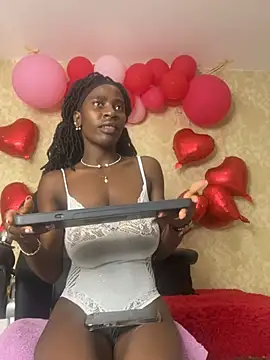 Snapshot of MorenaLush_Eup chatting on 03/07/26, 01:56 MorenaLush Eup online show from 03/07/26, 01:56