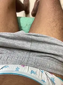 Johncockhot13690 online show from 11/07/25, 07:51