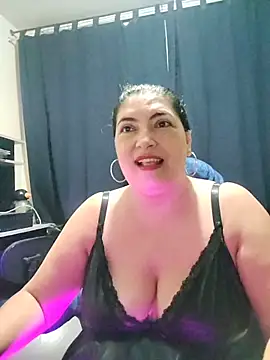 lina maria99 online show from 11/10/25, 08:41