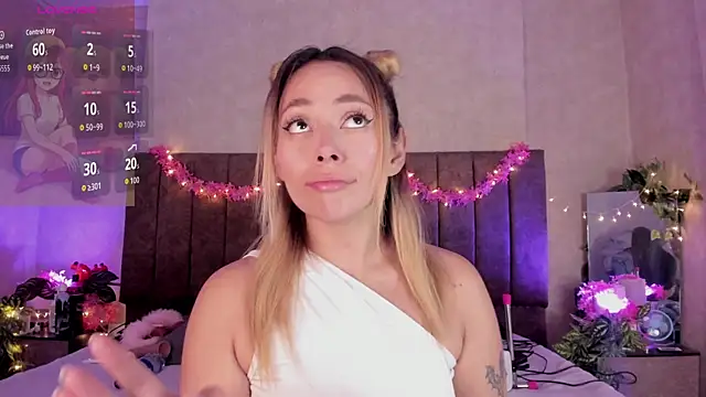 LanaMills  online show from 05/16/26, 05:39