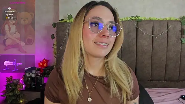 LanaMills  online show from 03/02/26, 07:15