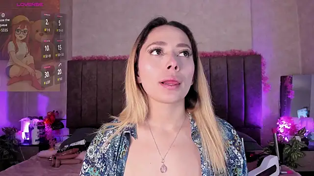 LanaMills  online show from 05/30/26, 04:30