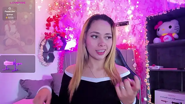 LanaMills  online show from 02/01/26, 05:27