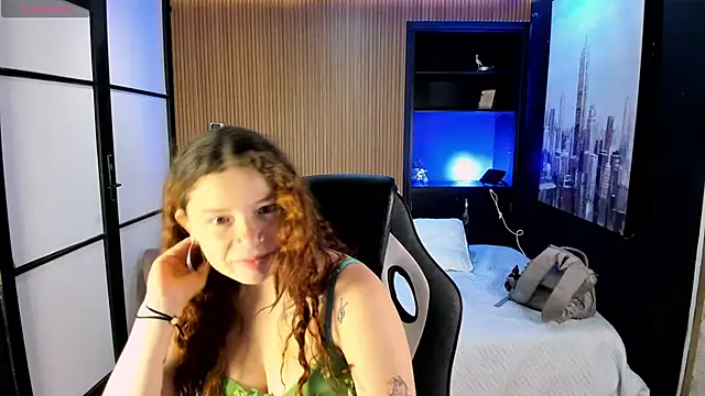 AphroditeSweet online show from 11/28/25, 01:44