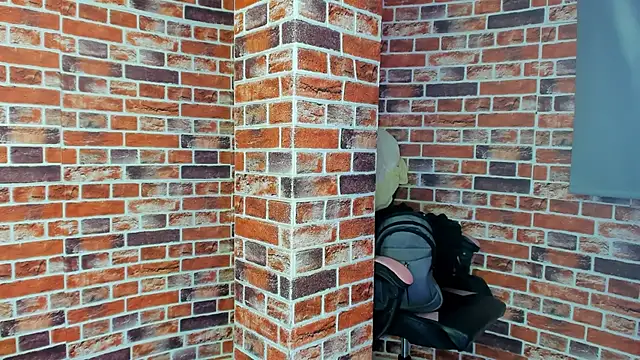 Reichell Rose online show from 10/29/25, 09:03