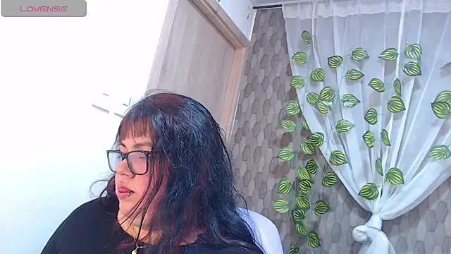 Snapshot of anishasanchezcm101 chatting on 01/13/26, 03:10 anishasanchezcm101 online show from 01/13/26, 03:10