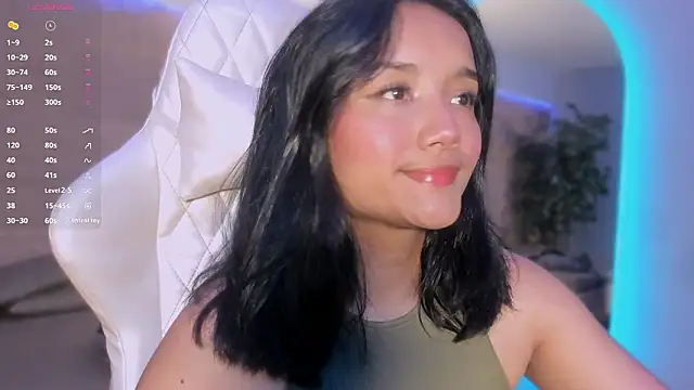 Snapshot of HannahMontgomery chatting on 03/06/26, 05:52 HannahMontgomery online show from 03/06/26, 05:52