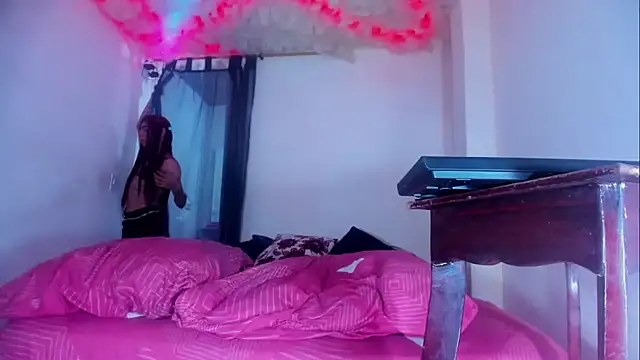 latin big 01 online show from 11/13/25, 07:56