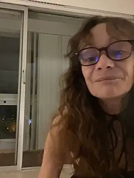 Chris06d22xh online show from 11/11/25, 07:41