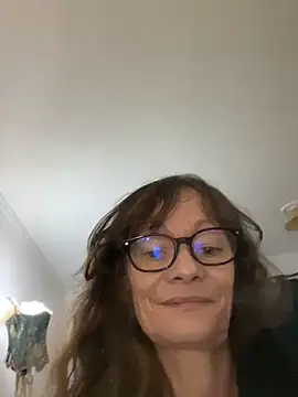 Chris06d22xh online show from 12/16/25, 08:46