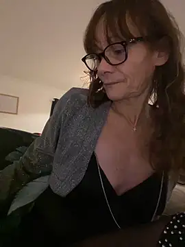 Chris06d22xh online show from 11/24/25, 08:09