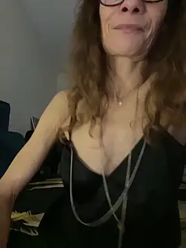 Chris06d22xh online show from 12/22/25, 07:58