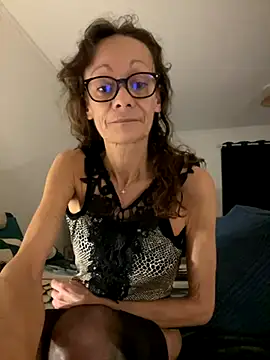 Chris06d22xh online show from 11/14/25, 08:23