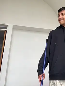 Milan Bach online show from 03/23/26, 04:40