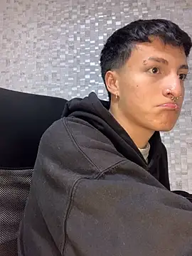 Milan Bach online show from 04/14/26, 05:01