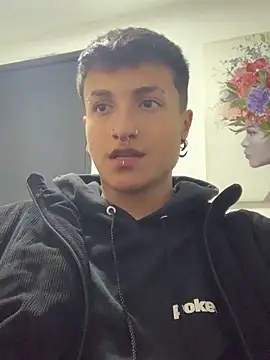 Milan Bach online show from 03/22/26, 09:33