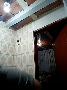 elisabethflores online show from 12/19/25, 04:49