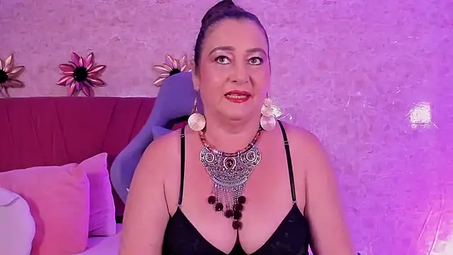 PalomaLombardi online show from 01/08/26, 08:15