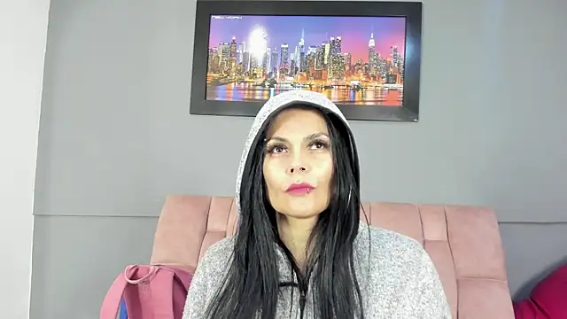 CharlotteCottin online show from 05/13/26, 11:17