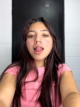 Snapshot of LisaGoddes chatting on 10/02/25, 07:28 LisaGoddes online show from 10/02/25, 07:28