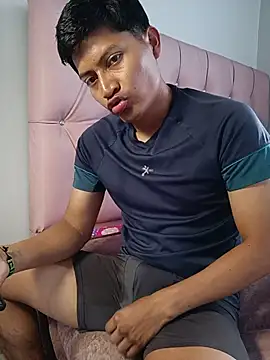 DADDYTTEDY1 online show from 06/03/26, 10:03