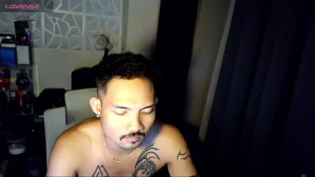 Thefriskyasian online show from 11/18/25, 05:49