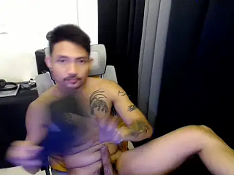 Thefriskyasian online show from 09/26/25, 10:49