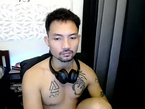 Thefriskyasian online show from 10/11/25, 07:42